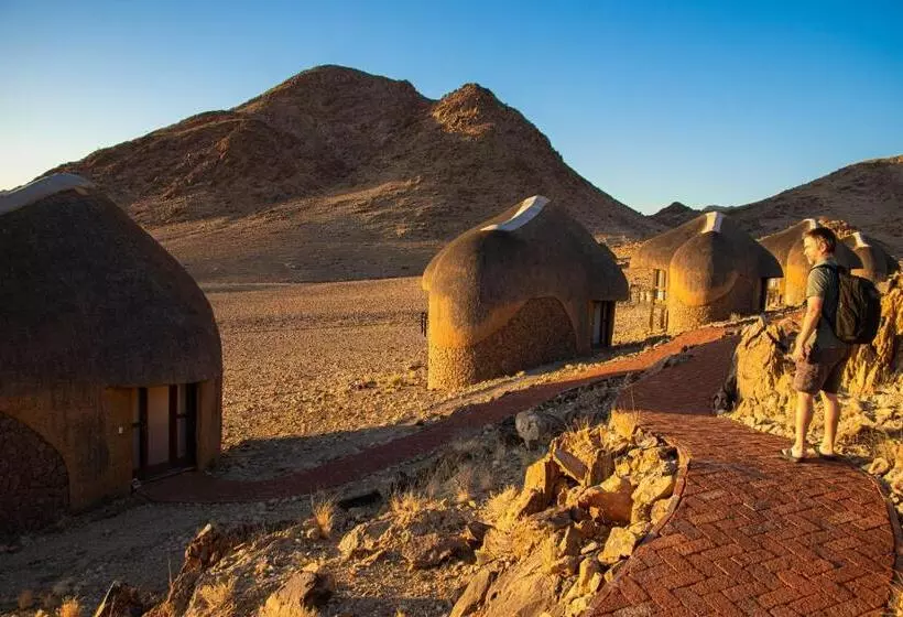 هتل Desert Hills Lodge
