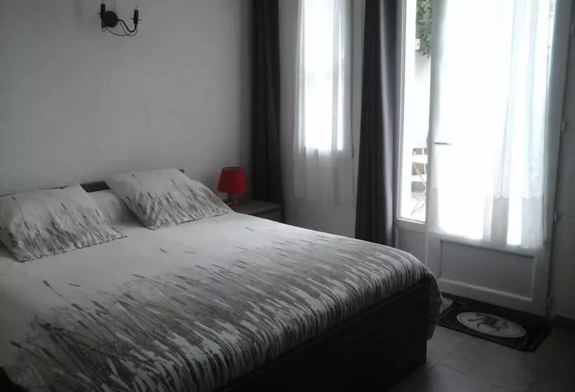 ペンション Chambres D Hotes Chez Cathy Et Leo