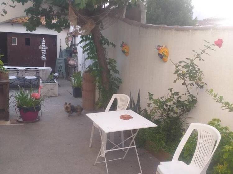 膳宿费 Chambres D Hotes Chez Cathy Et Leo