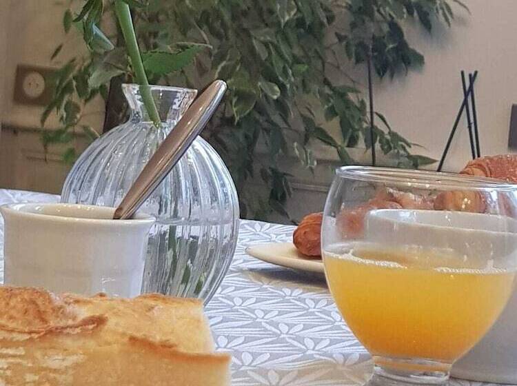 پانسیون Le Cœur De La Bastide Adult Only