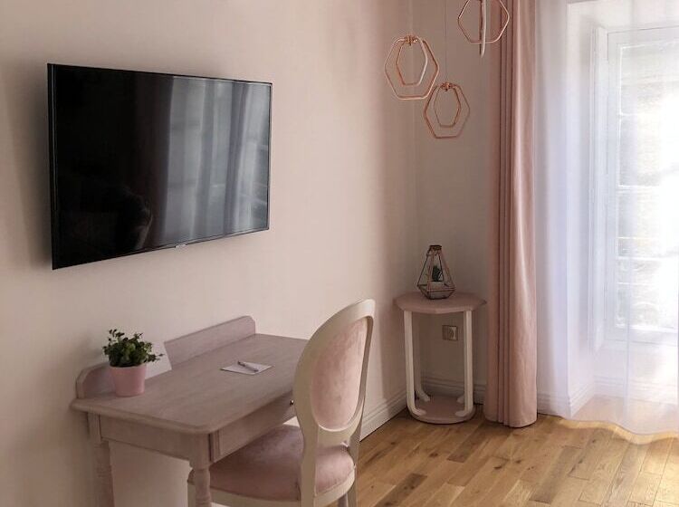 پانسیون Le Cœur De La Bastide Adult Only