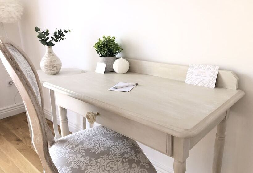 پانسیون Le Cœur De La Bastide Adult Only