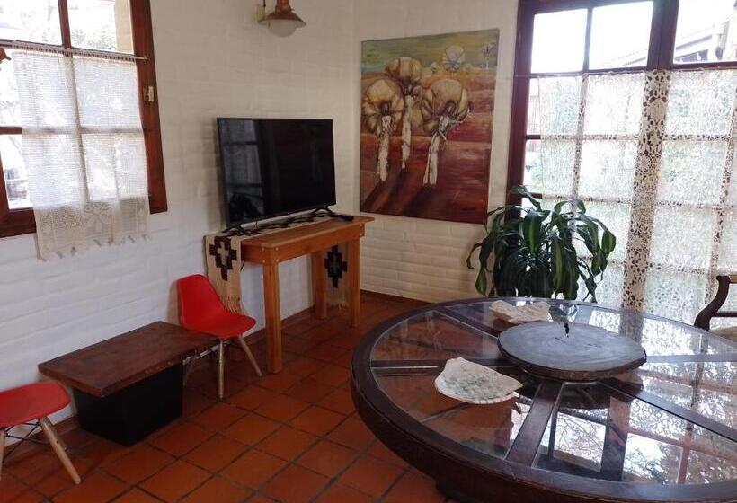 تختخواب و صبحانه Shai Shai Hue