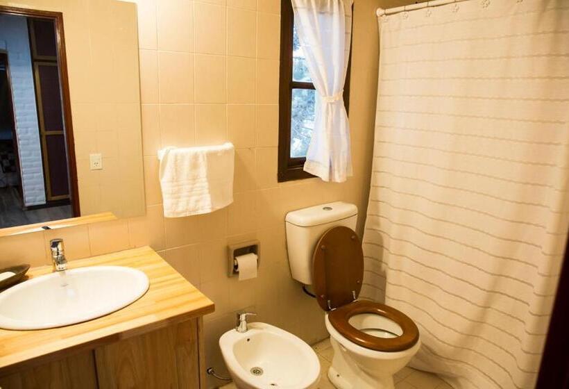 تختخواب و صبحانه Shai Shai Hue