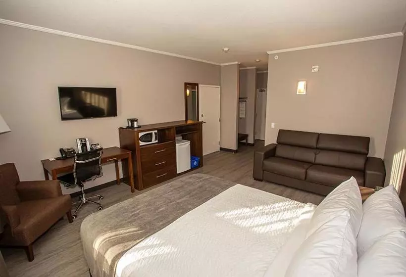 Blue Crescent Hotels Rivers