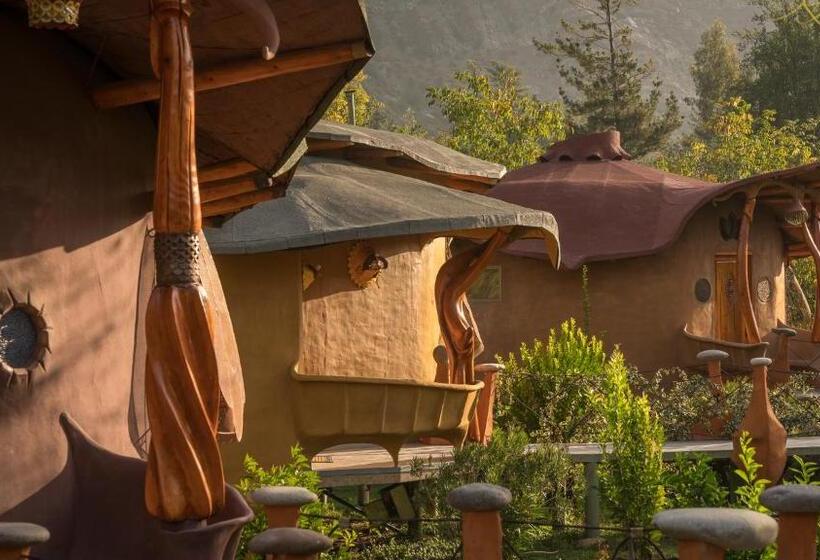 هتل Cascada Lodge Cajon Del Maipo