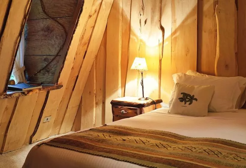 Hotelli Huilo Huilo Montaña Magica