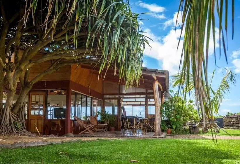 هتل Pikera Uri Eco Lodge