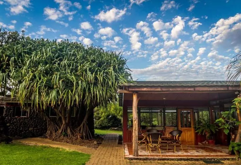 هتل Pikera Uri Eco Lodge