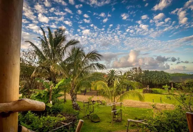هتل Pikera Uri Eco Lodge