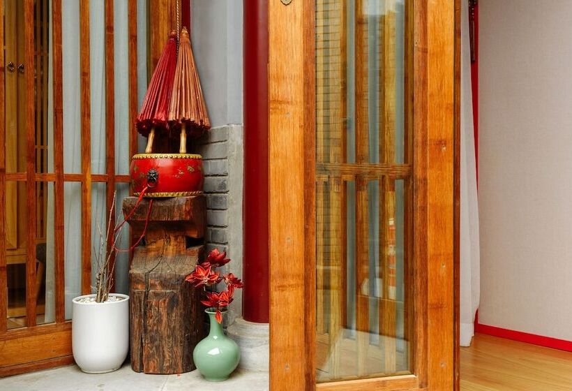 Pensão Isvara Culture Homestay Suites