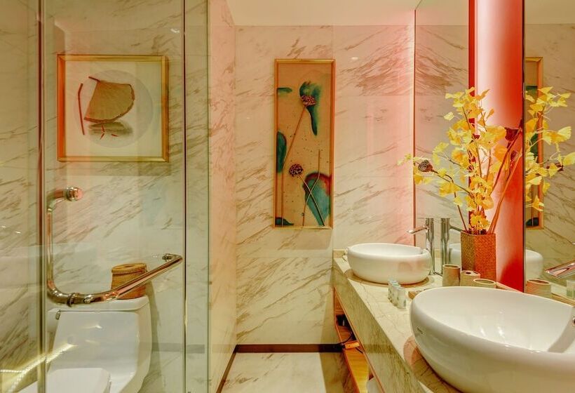 Pensão Isvara Culture Homestay Suites