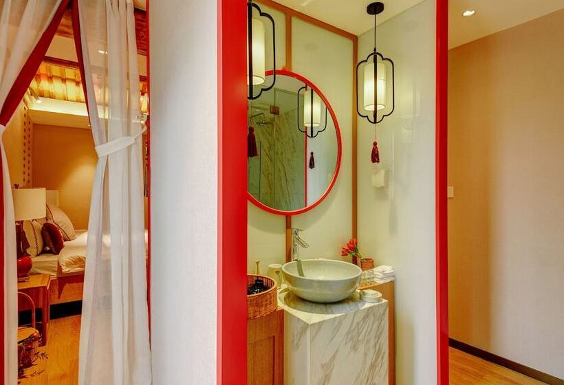 Pensão Isvara Culture Homestay Suites