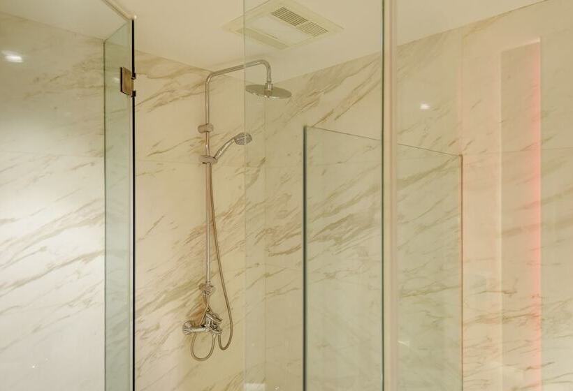 Pensão Isvara Culture Homestay Suites