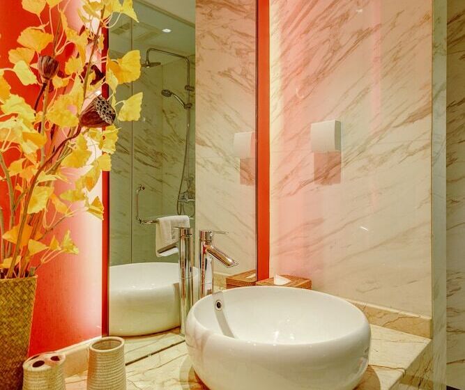 Pensão Isvara Culture Homestay Suites