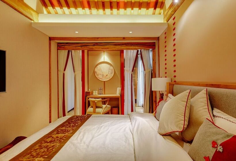 Pensão Isvara Culture Homestay Suites