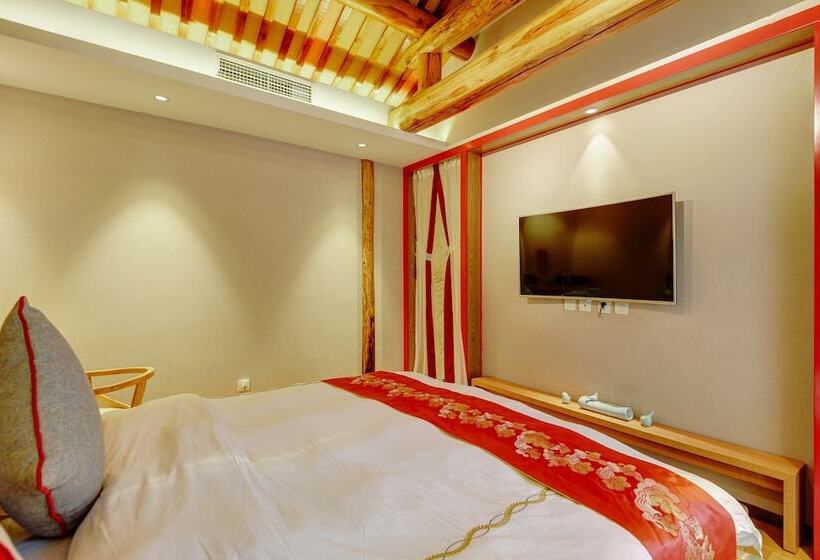 Pensão Isvara Culture Homestay Suites