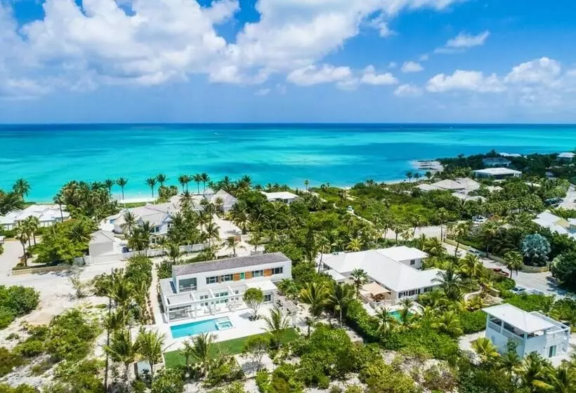 Turquoise Villa