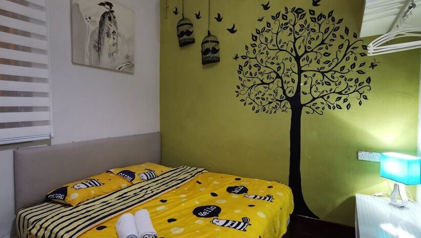 Hotel Moustachz Hauze