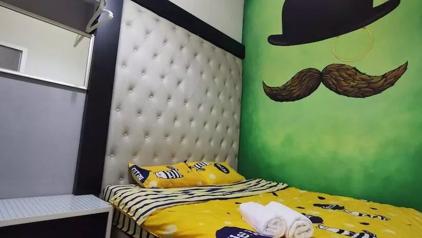 هتل Moustachz Hauze