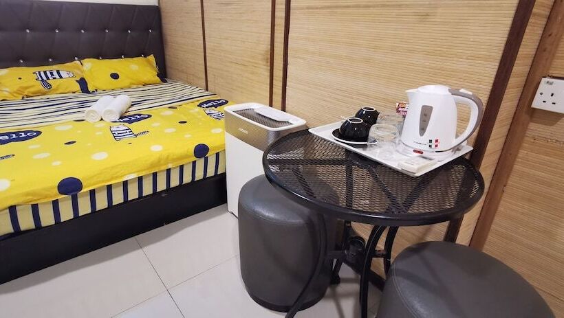 Hotel Moustachz Hauze