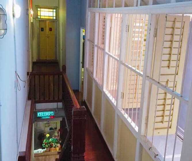 Hotel Moustachz Hauze