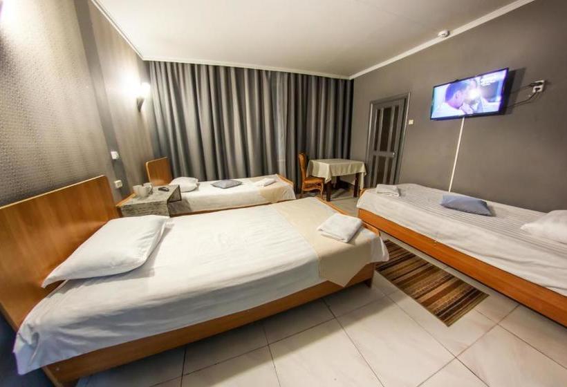 בית מלון כפרי Rio