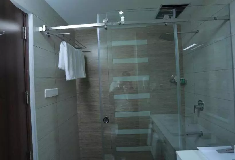 Hotel Mareena