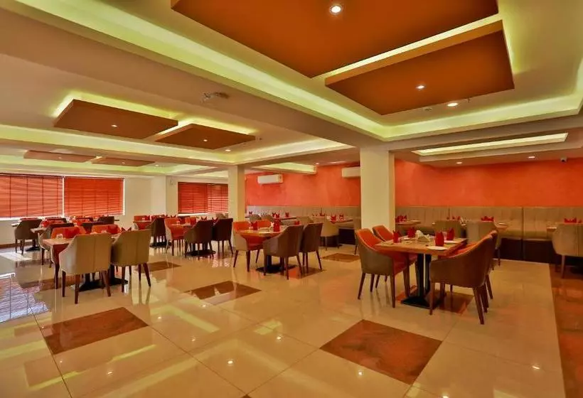 Hotel Mareena