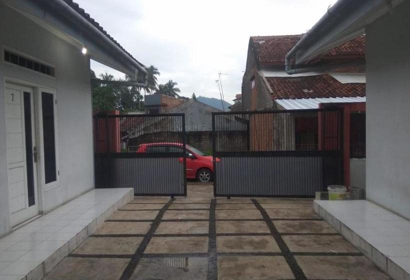 בית מלון כפרי Oyo 2924 Sweet Aurora