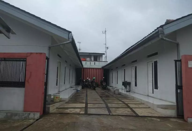 Hotelli Oyo 2924 Sweet Aurora