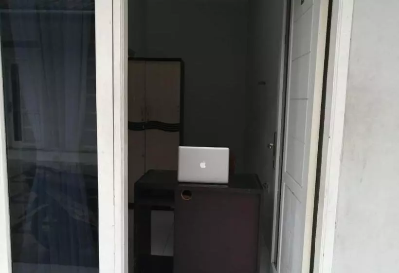 Hotelli Oyo 2924 Sweet Aurora