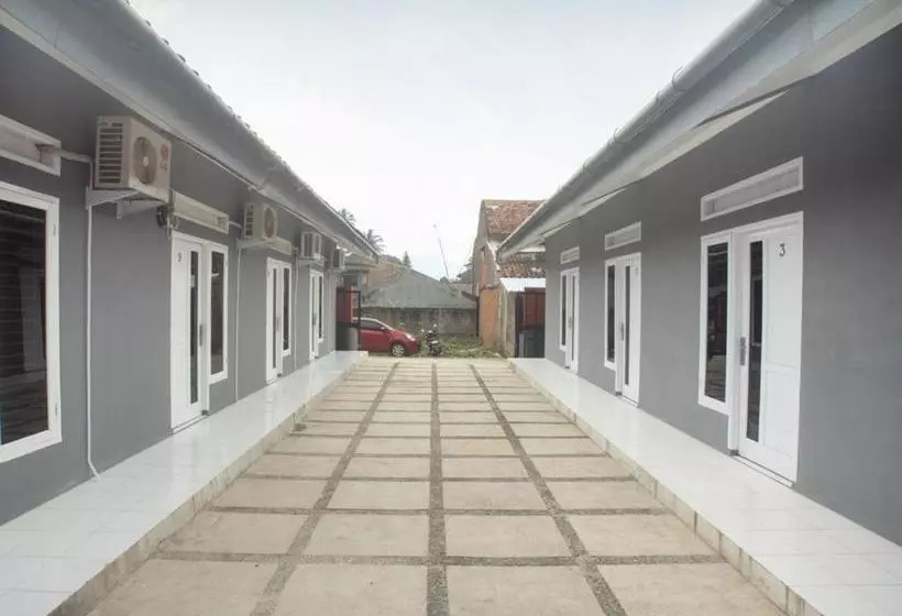 Hotelli Oyo 2924 Sweet Aurora