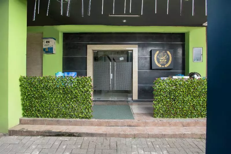 Hotel Oyo 2971 W&w Executive