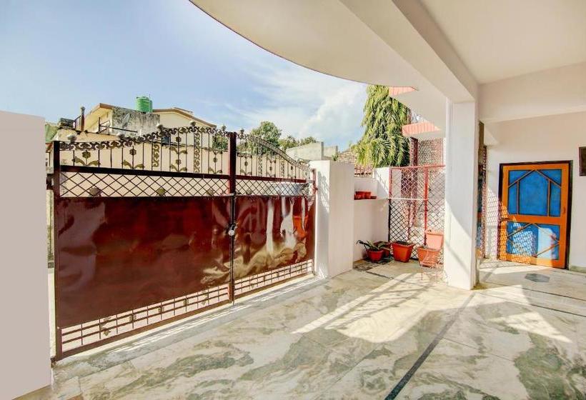 膳宿费 Oyo Home 69670 Elegant 1bhk Laxman Chowk