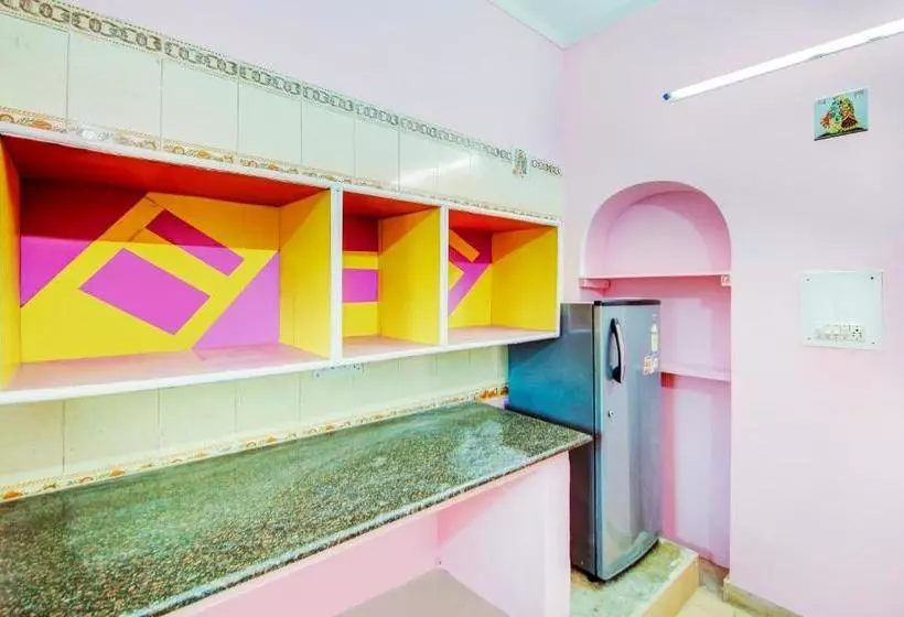 ペンション Oyo Home 69670 Elegant 1bhk Laxman Chowk