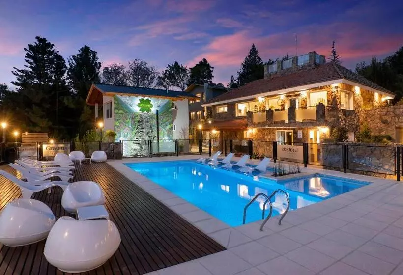Grateus Luxury Apart & Spa