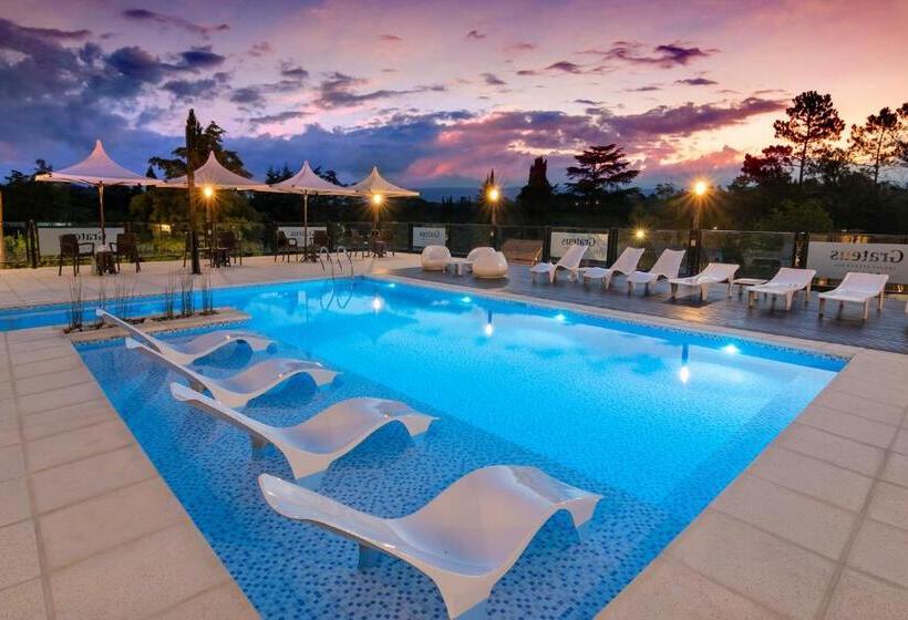 Grateus Luxury Apart & Spa