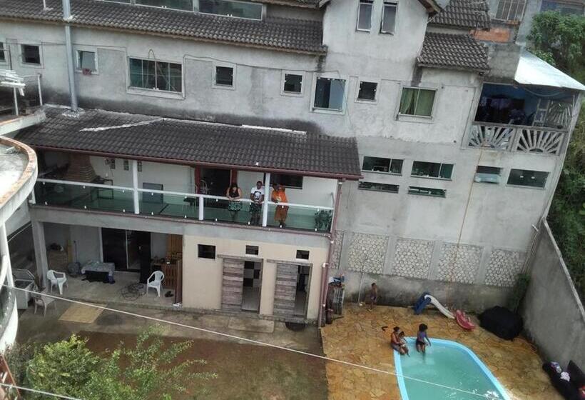 Hostel Dos Pinheirais