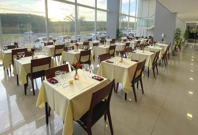 Отель Sleep Inn Paulinia