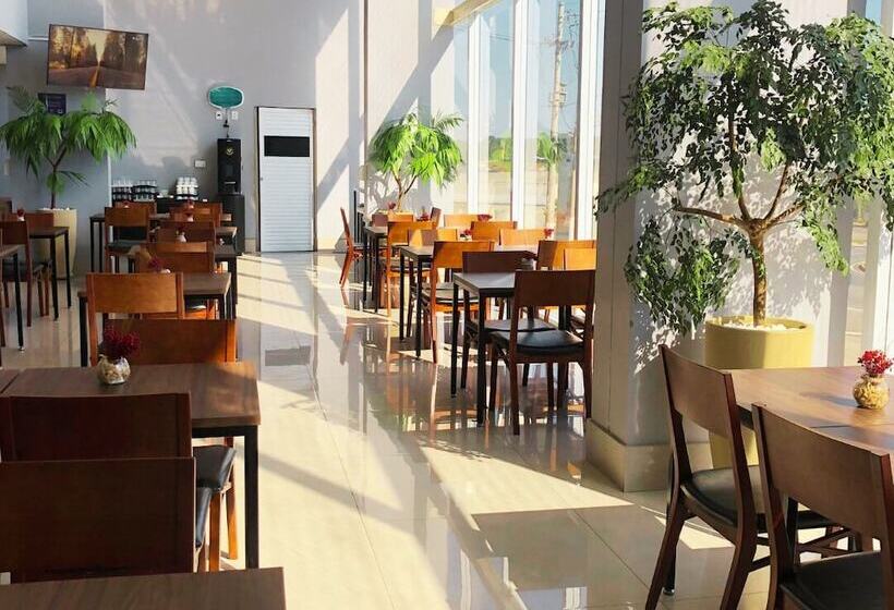 Отель Sleep Inn Paulinia