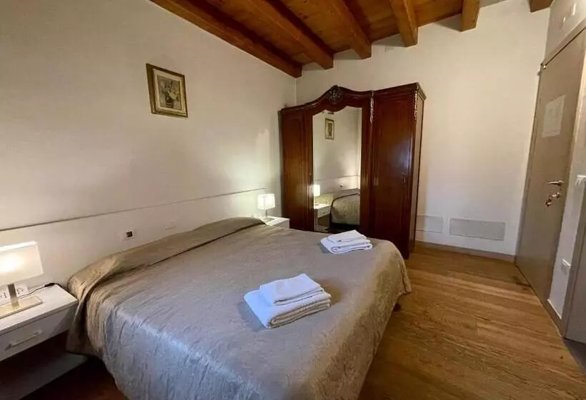 ペンション Agriturismo Vecio Portico