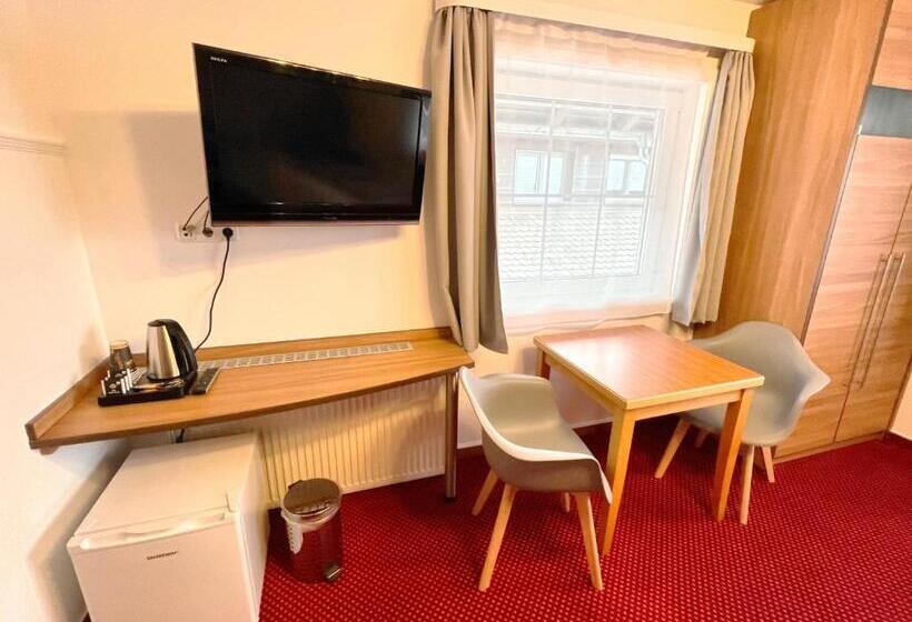 הוסטל Bnb Fliegerhaeusle Hagnau 24h Self Check In