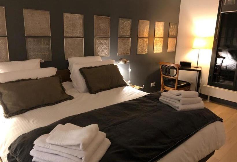 تختخواب و صبحانه Villa Parisiata