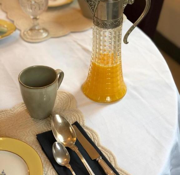 تختخواب و صبحانه Villa Parisiata