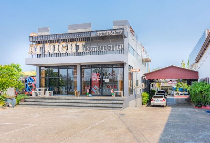 Szálloda Oyo At Night Pranburi