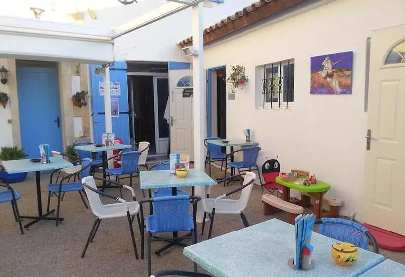 Majatalo Le Cocardier