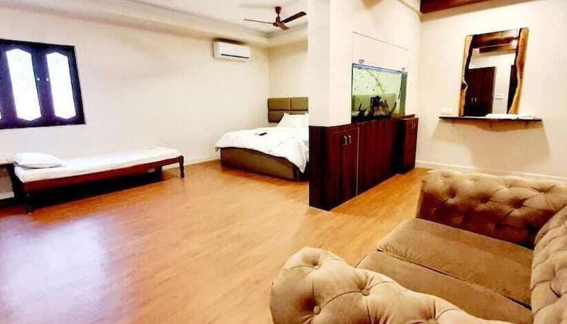 בית מלון כפרי Fundera Aqua Stay