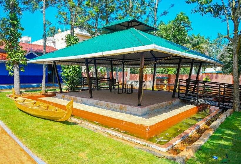 בית מלון כפרי Fundera Aqua Stay