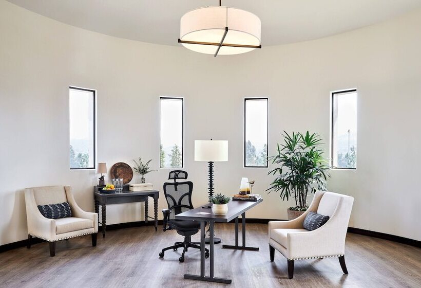 호텔 Inn At The Mission San Juan Capistrano, Autograph Collection